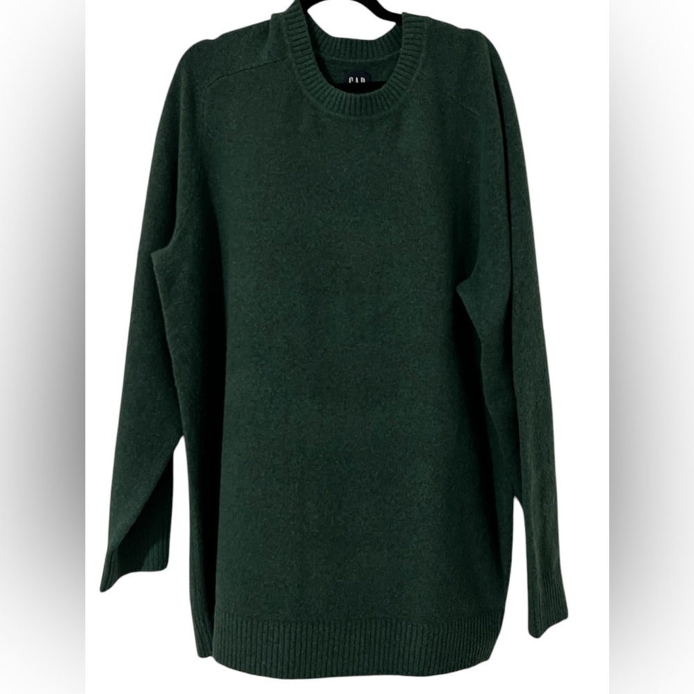 Men’s GAP Recycled Crewneck Pine Green Sweater